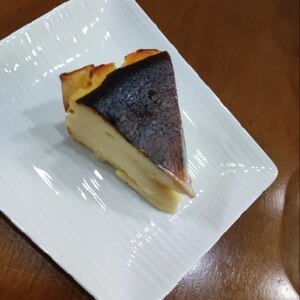 とろっと☆本場のバスクチーズケーキ